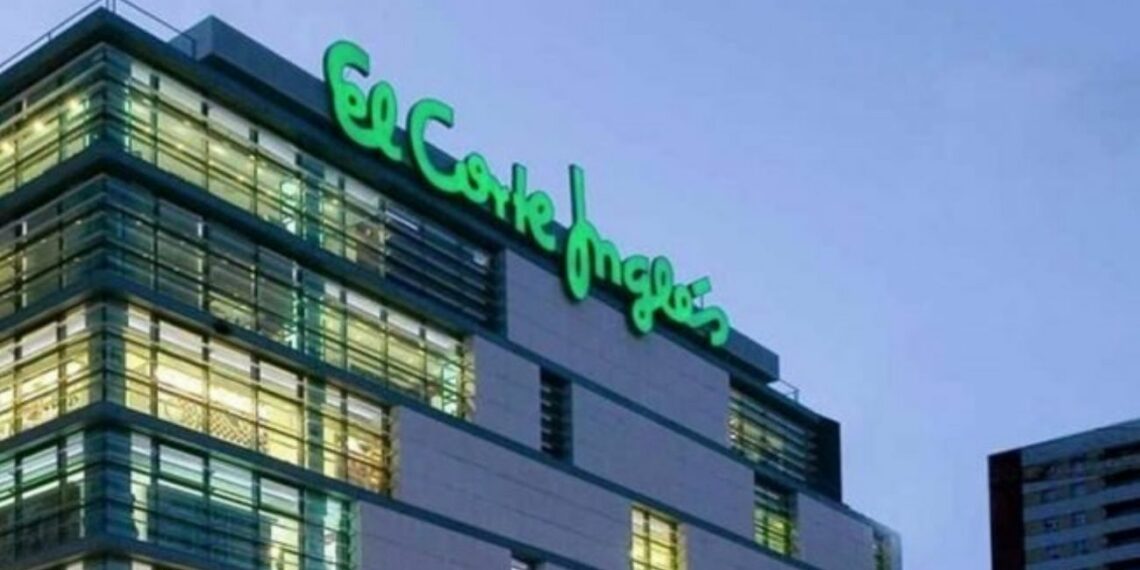 Outlet El Corte Inglés ofrece prendas con más del 60% de descuento por tiempo limitado