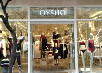 Oysho presenta un abrigo térmico que aguanta temperaturas extremas