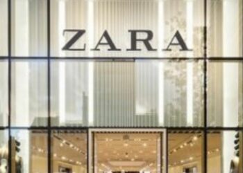 Zara nos ofrece un vestido que parece de la alfombra roja de Hollywood y será de lo más solicitado en rebajas