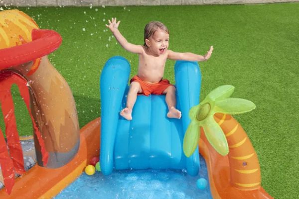 Leroy Merlin 50 % de descuento de en el parque acuático para los más peques de la casa