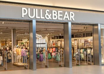 Las blazers rebajadas de Pull&Bear versátiles y cómodas para el día a día