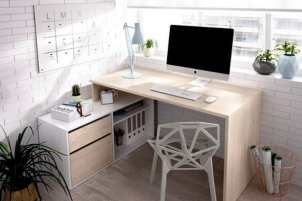 Leroy Merlin le hace competencia  a Ikea con una mesa de escritorio funcional y barata