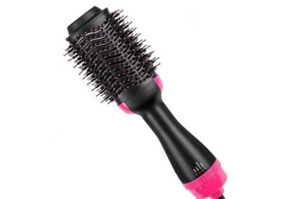 El cepillo secador 4 en 1 de Carrefour que cuida tu cabello con resultados profesionales ahora rebajado