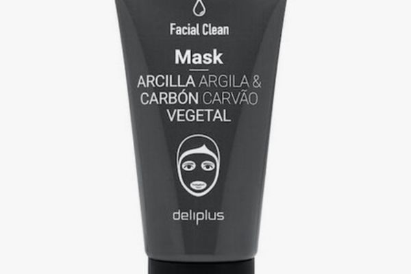 La nueva mascarilla facial de arcilla y carbón vegetal de Mercadona para una piel perfecta