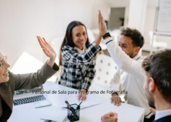 Personal de Sala para Programa de Fotografía